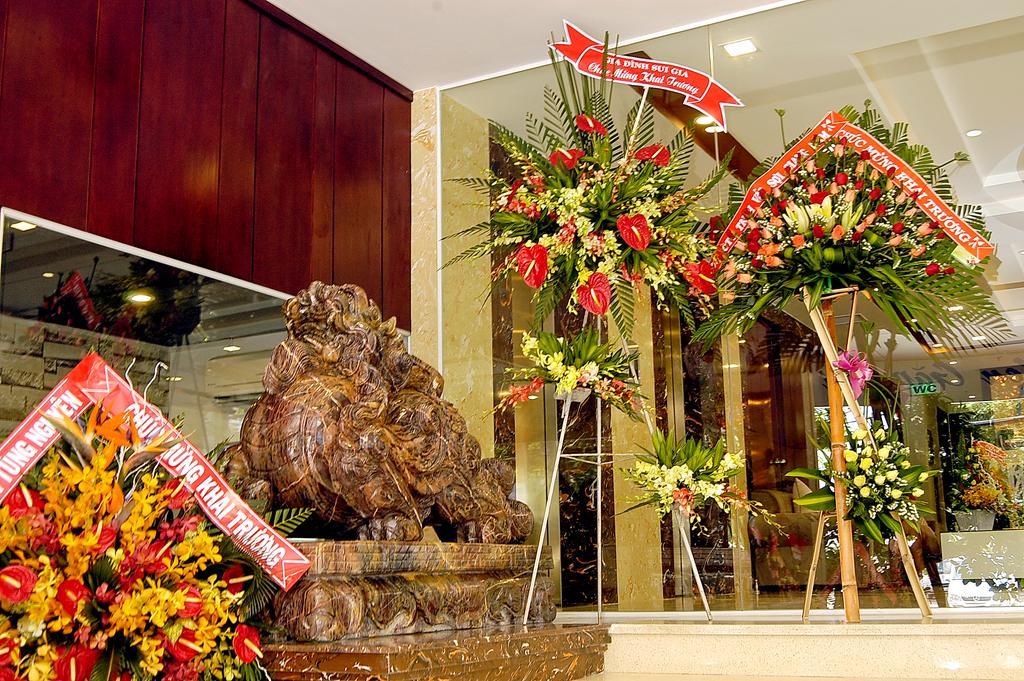 Nam Hung Hotel Нячанг Екстер'єр фото